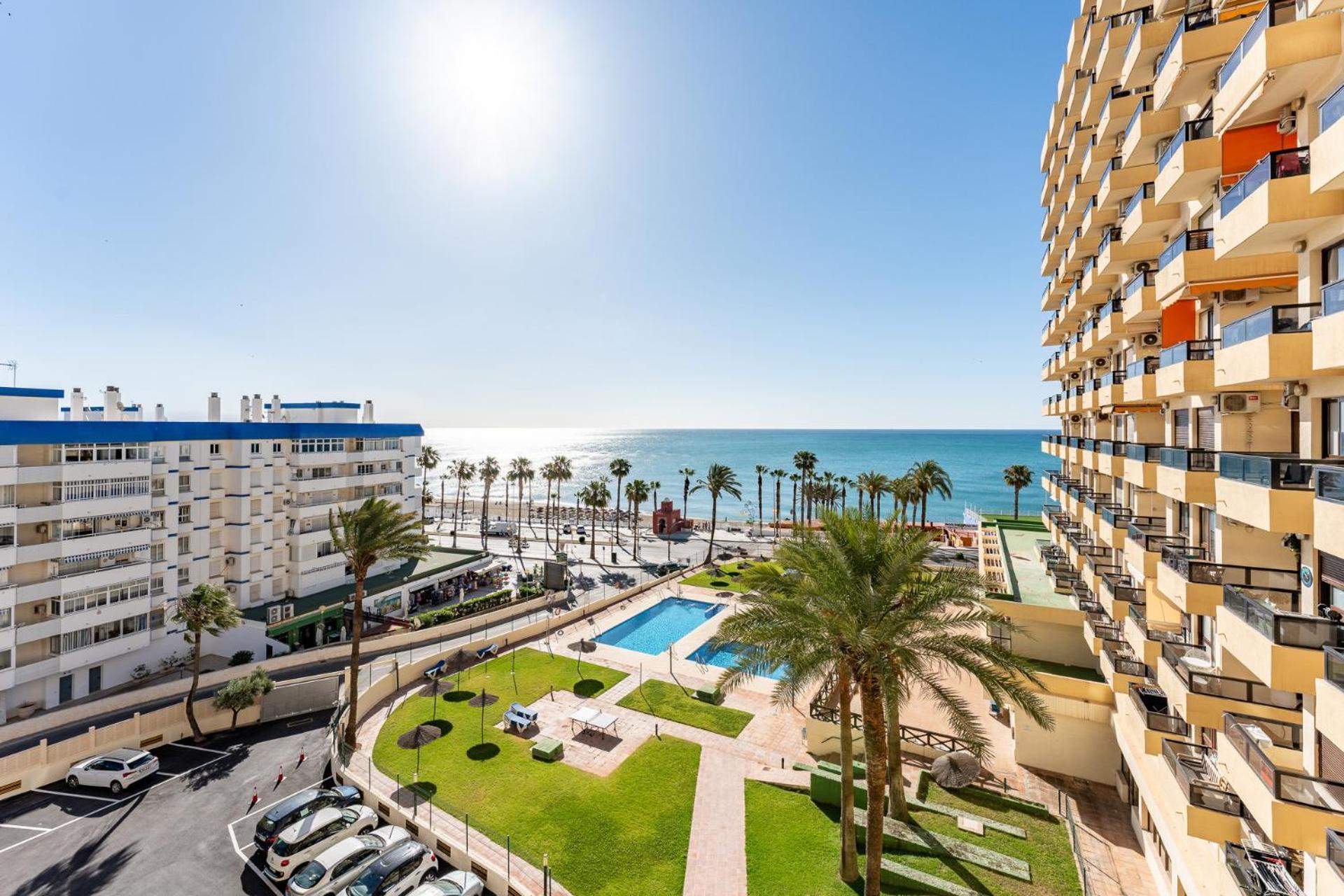 Malagasuite New Aloha Playa ベナルマデナ エクステリア 写真